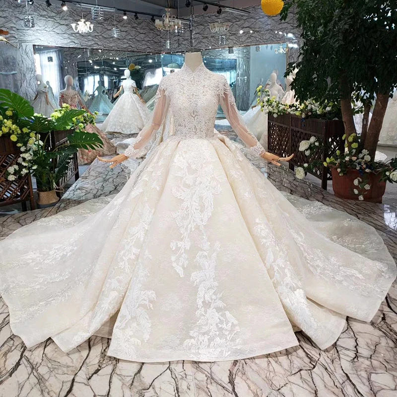 elegant wedding gown