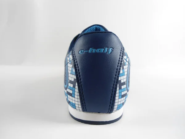 flat soled soccer shoes