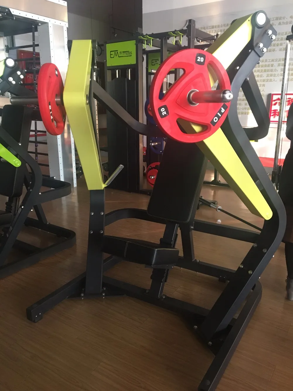 Free Weight Gym Equipment Vertical Traction Fitness Equipment In