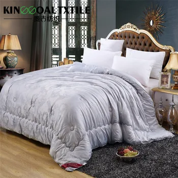 China Supply Natural Silk Duvet Quilt Handmade Soft Silk Quilts