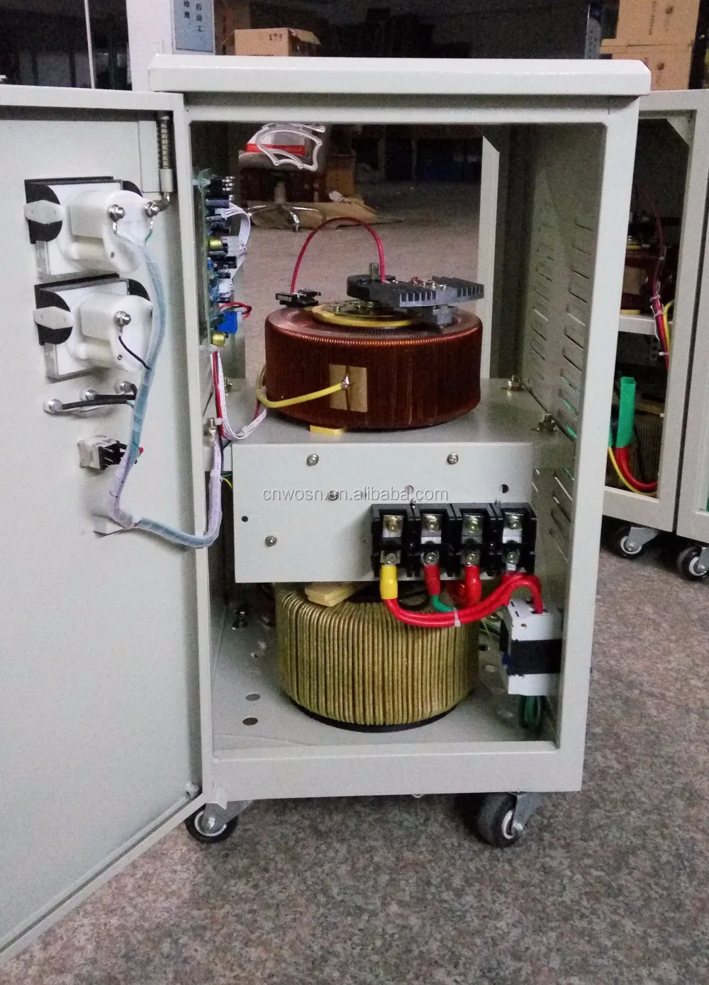 Svc15kva Servo Motor Control 150v260vdc Automatic Voltage Stabilizer