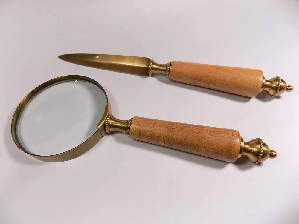 Brass magnifying glass with letter opener black /& White magnifier