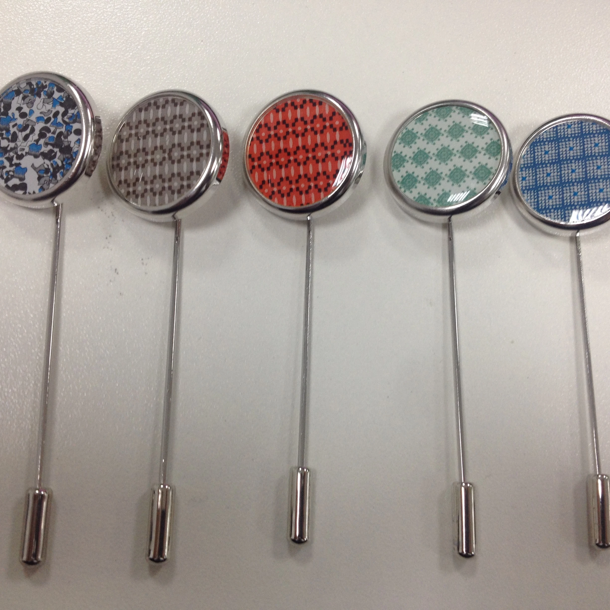 Fashionable Mens Luxury Custom Circular Lapel Pins Buy Fashionable