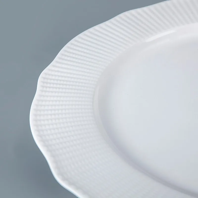 Two Eight High-quality white porcelain plates manufacturers for dinner