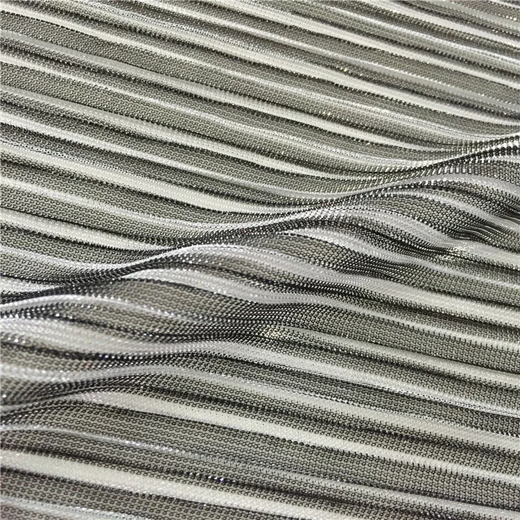 4631488728_506340653