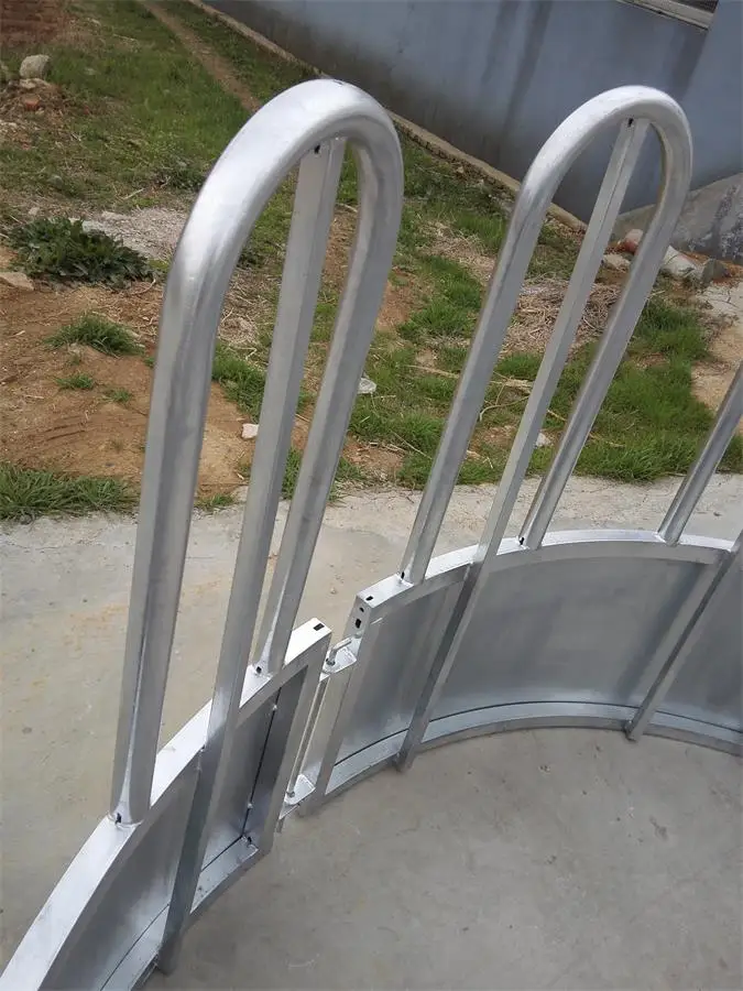 Galvanized Steel Livestock Round Bale Cattle And Sheep Feeder Factory 