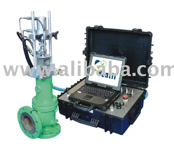 hydrocarbons transport systems testing safety valves The invention relates to a system for storing fluid under pressure comprising means for admitting fluid into and monitoring fluid in the system (15, vr), several containers (2, 3, 4) having at least one inlet orifice (10) and transfer lines for said fluid (5, 6, 7), said lines connecting the inlet and monitoring means to at least one of the inlet orifices 10 of said containers. hydrocarbons transport systems testing safety valves The invention relates to a system for storing fluid under pressure comprising means for admitting fluid into and monitoring fluid in the system (15, vr), several containers (2, 3, 4) having at least one inlet orifice (10) and transfer lines for said fluid (5, 6, 7), said lines connecting the inlet and monitoring means to at least one of the inlet orifices 10 of said containers.