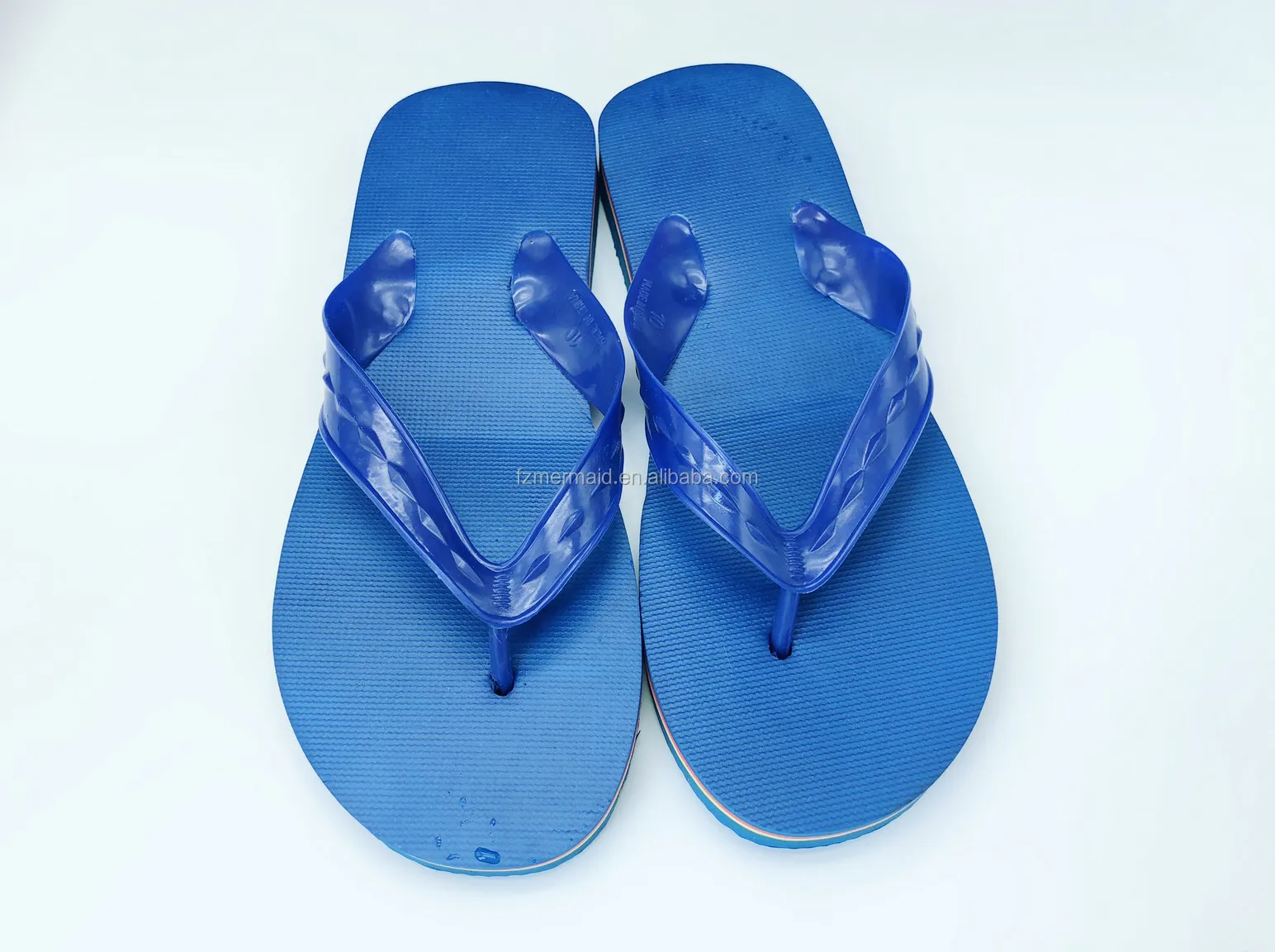 2024 New Style Woman Shoes Fashion Summer Beach Colorful Comfortable PVC Upper Outsole Flip Flops Disposable Slipper