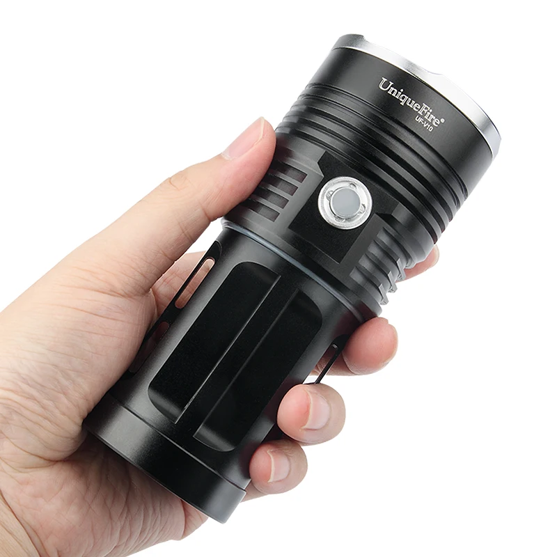 UniqueFire 4X CREE XM-L2 super bright outdoor flashlight torch