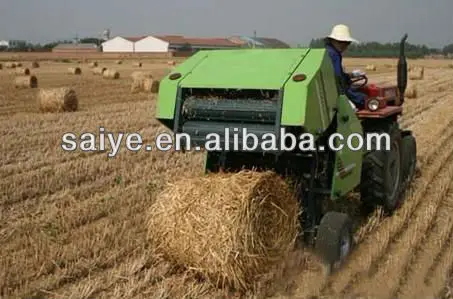 Round straw baling machine