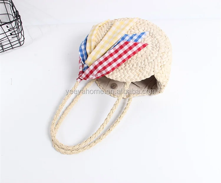 bag straw.jpg