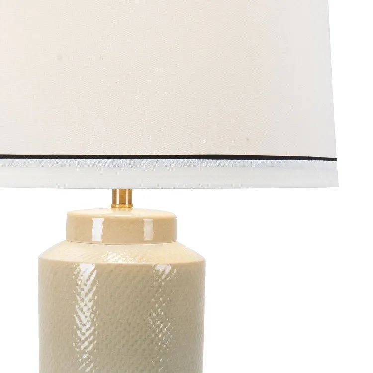 Factory Wholesale White Mini Fabric Lamp Shade Ceramic Table Lamp Shade