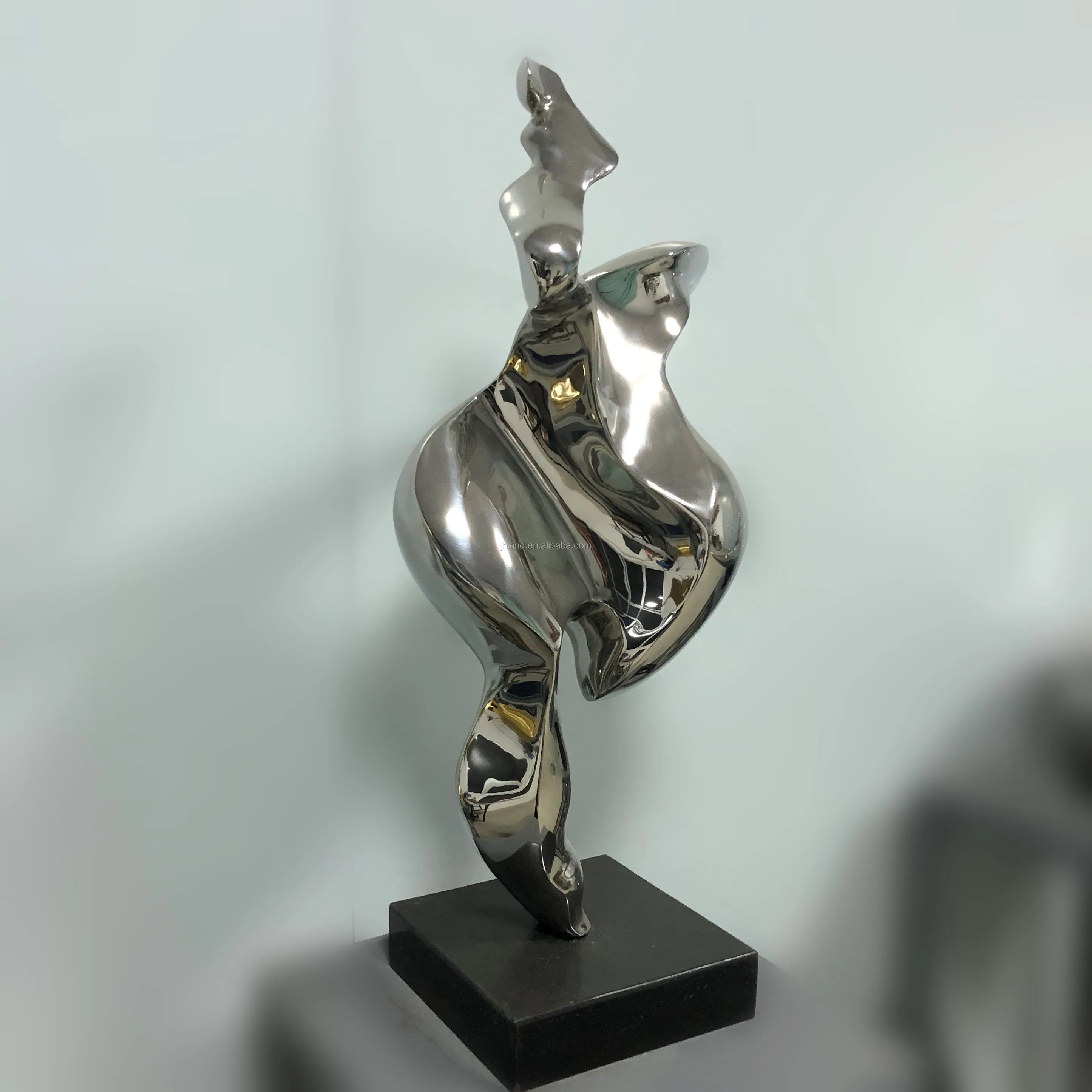 Hot Abstract Dancing Girl Sculpture 1.5m Stainless Steel Sculpture For