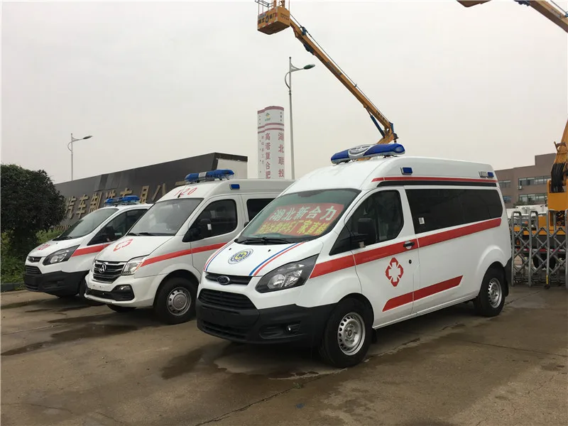 military ambulance3.JPG