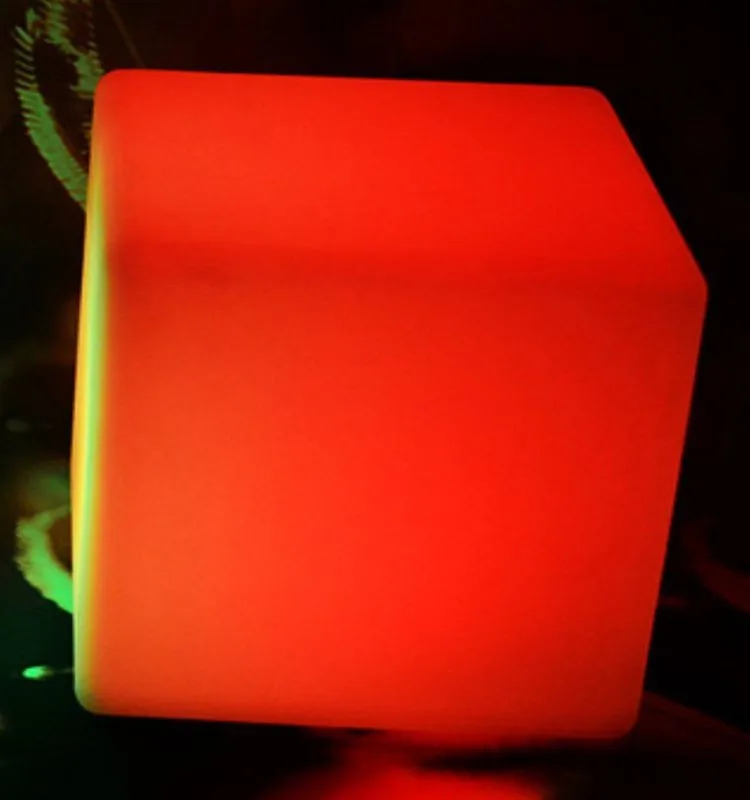 Куб с подсветкой для