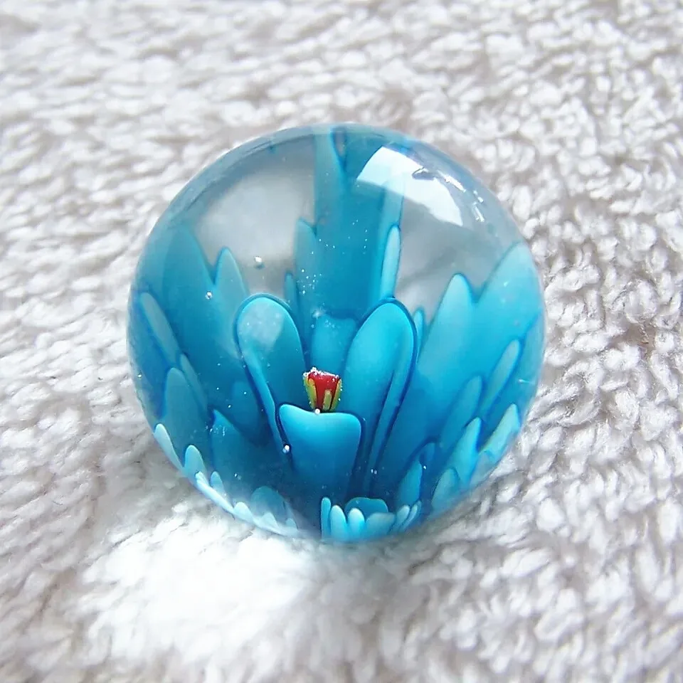 Hot Sales Oem Wholesale 10mm 16mm 20mm Decorative Solid Glass Balls For