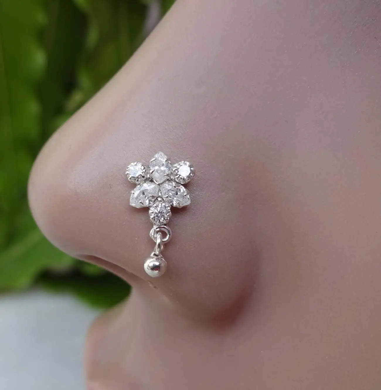 CZ Nose Bone Gold Nose Stud Sunflower Gold Nose Piercing Flower Nose Stud Crock Screw Nose Stud Indian Nose Stud CZ Simulated Diamond Nose Stud Crystal Nose Pin 925 Sterling Silver Nose Stud 
