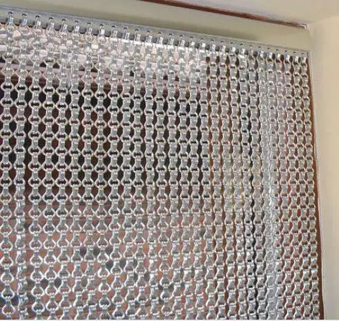 chain link curtain 00.jpg