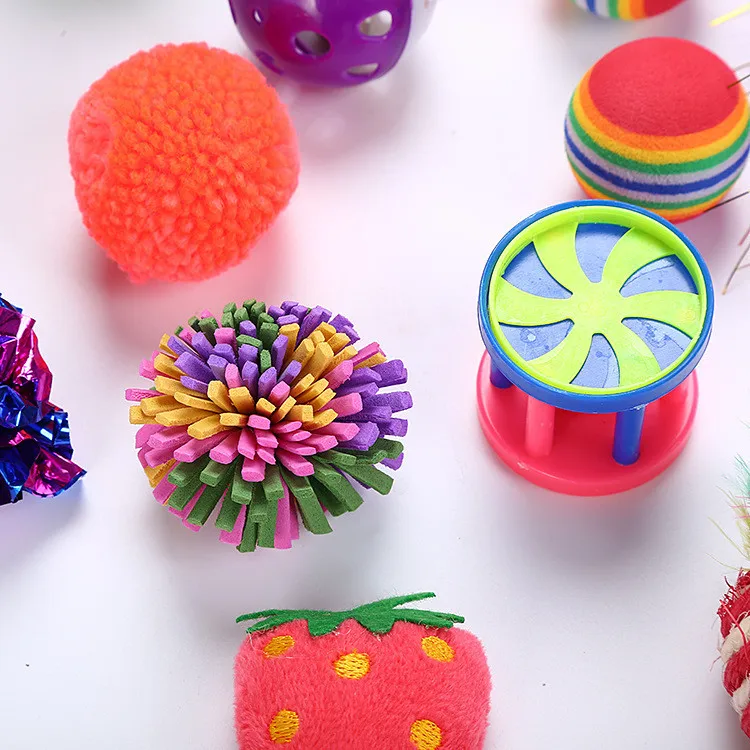 Wholesale Cat Accessories 17pcs A Set Variety Cat Toys Pack Buy Cat