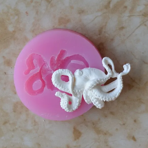 fondant mold.jpg