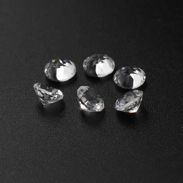 天然花式圆形切割白色托帕石