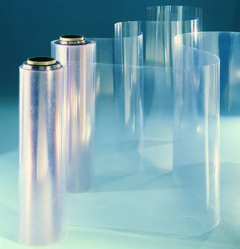 Они обычно изготавливаются из поливинилхлорида. Пленка жесткая Multiglass ПВХ прозрачная шир 1 м. Пленка ПЭТ 20 мкм. ПВХ плёнка 700 микрон. Материал прозрачный пластик.