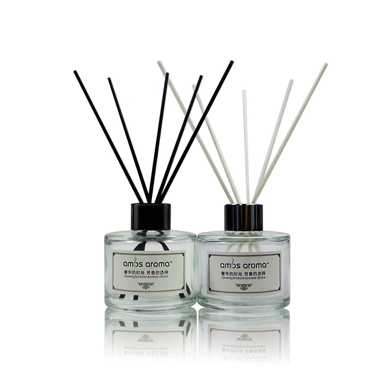 Amos Aroma d300. Amos Aroma. Reed Diffuser Photography.