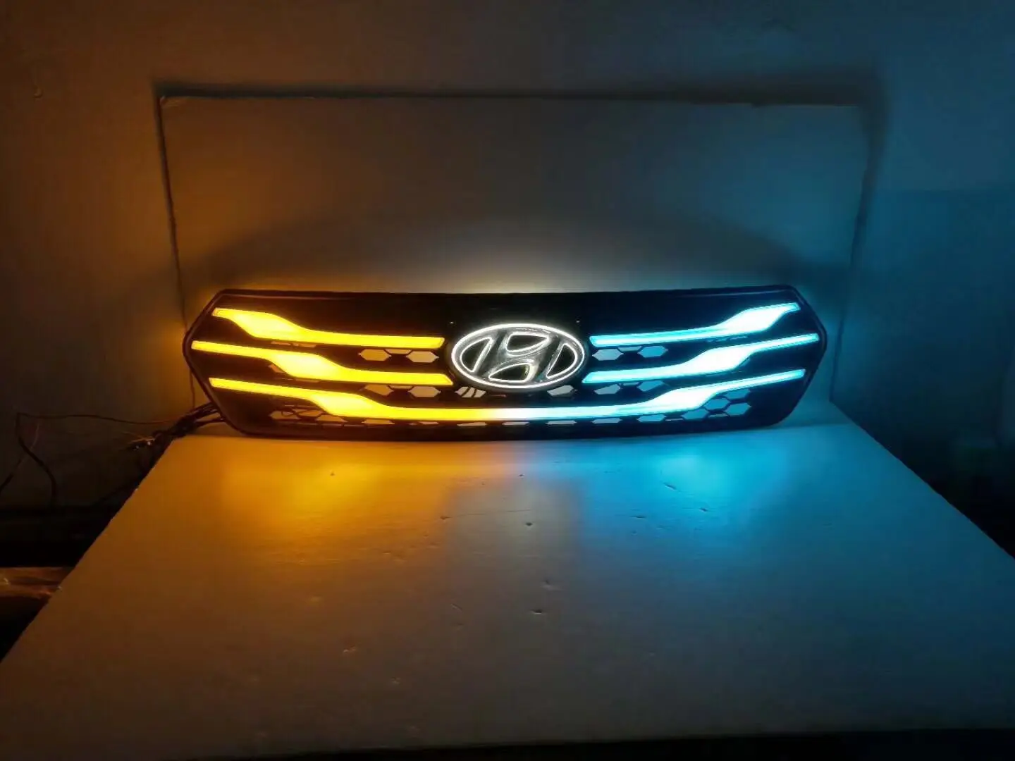 新设计的 led 格栅前保险杠雾灯用于 creta ix25 creta 格栅灯