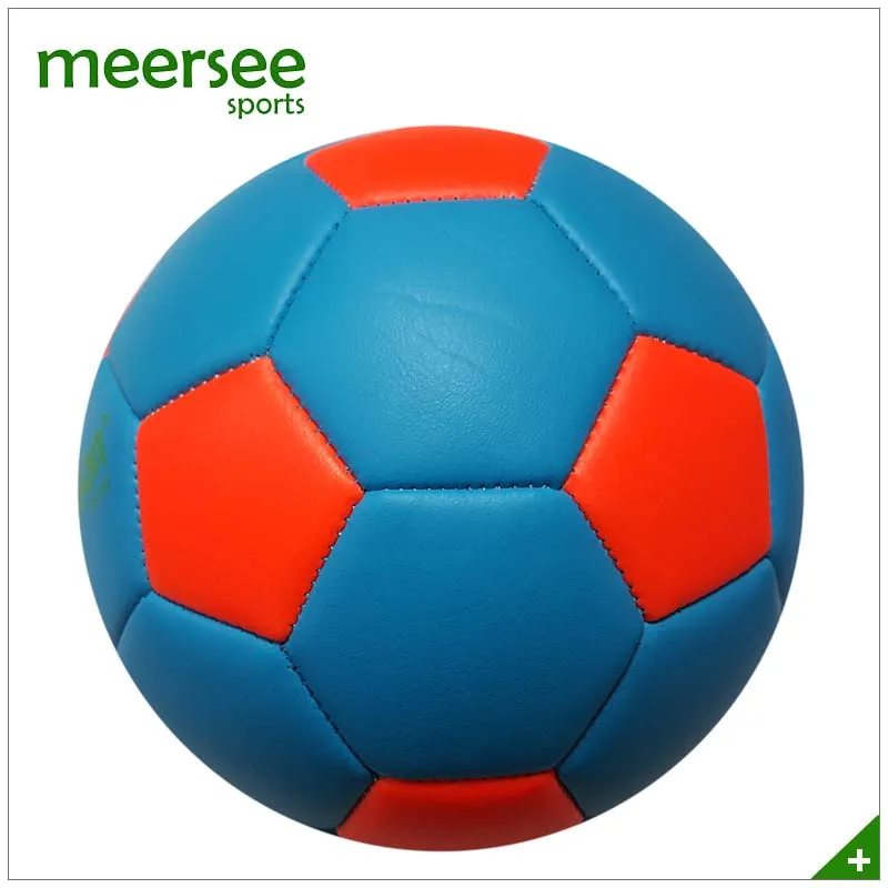 Nanjing Wellson Sporting Is A Manufacturer Small Football Kids Size