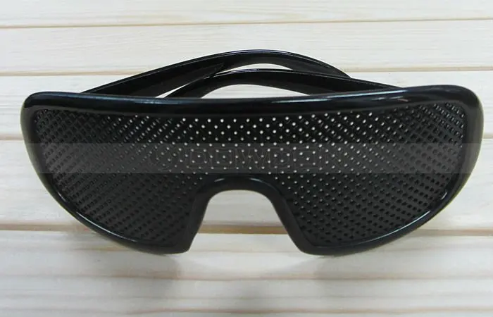 Dioptric Plastic Pinhole Glasses For Myopia Hyperopia And