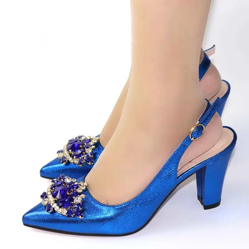 Großhandel gebrauchte heels Kaufen Sie die besten gebrauchte Großhandel Damen Pumps Schuhe Flache Ferse Slingback In