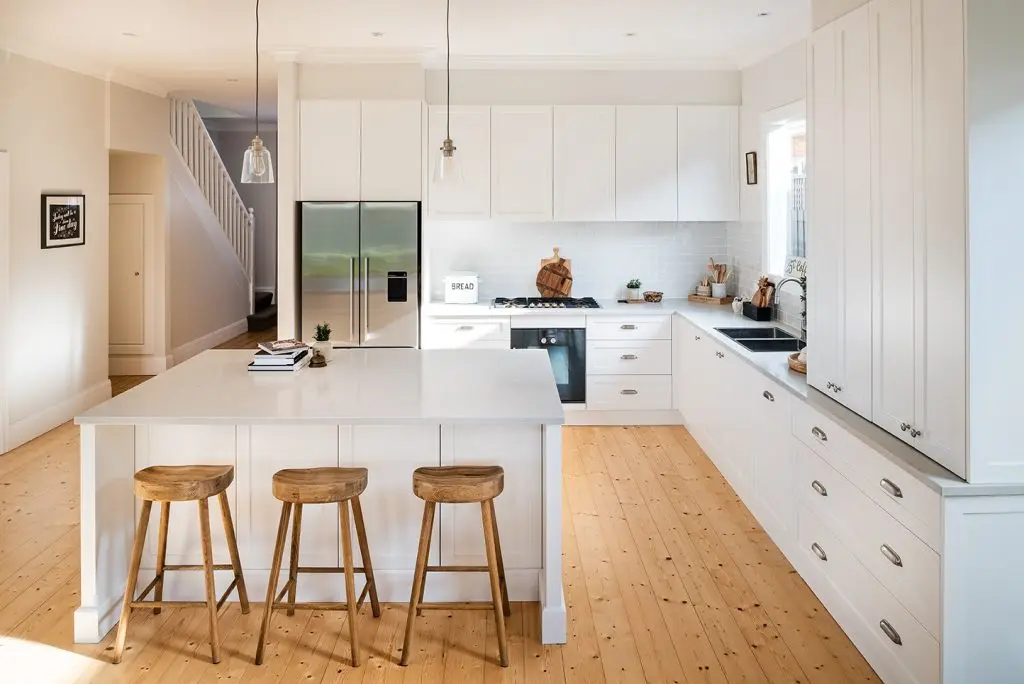 vermonhouzz 平板包装定制厨房设计振动器漆现代厨柜与岛