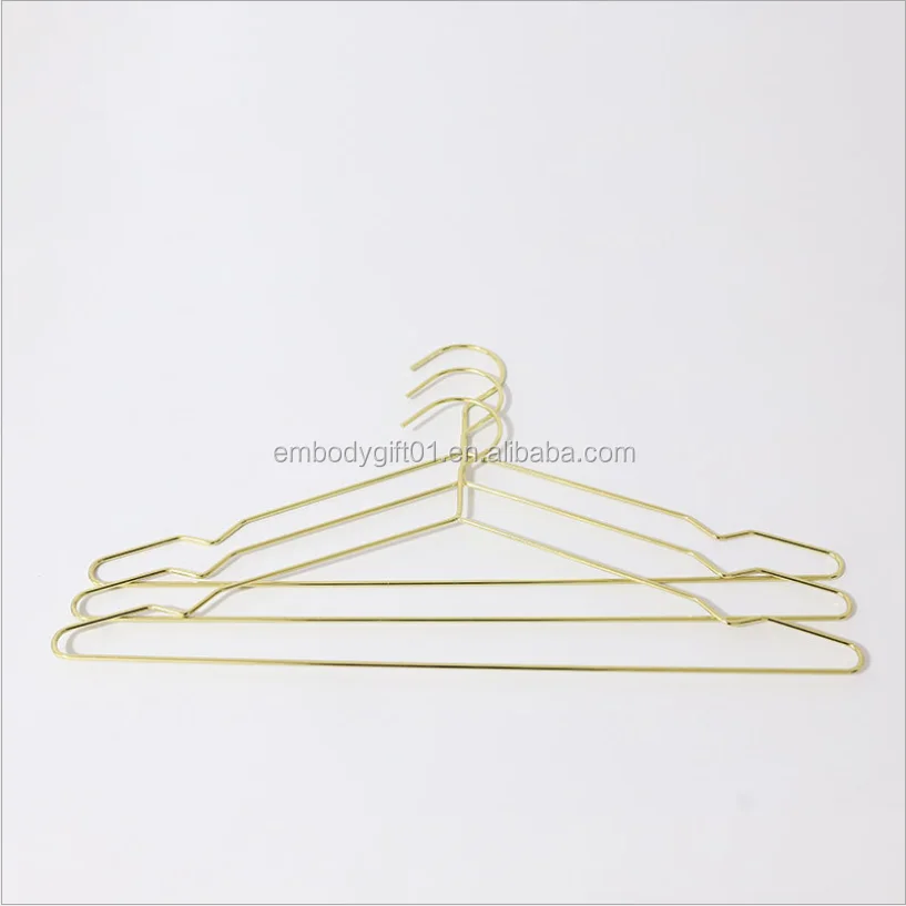 Trendy Metal Wire Rose Gold Clothes Hangers Stand For Clothes And Coat