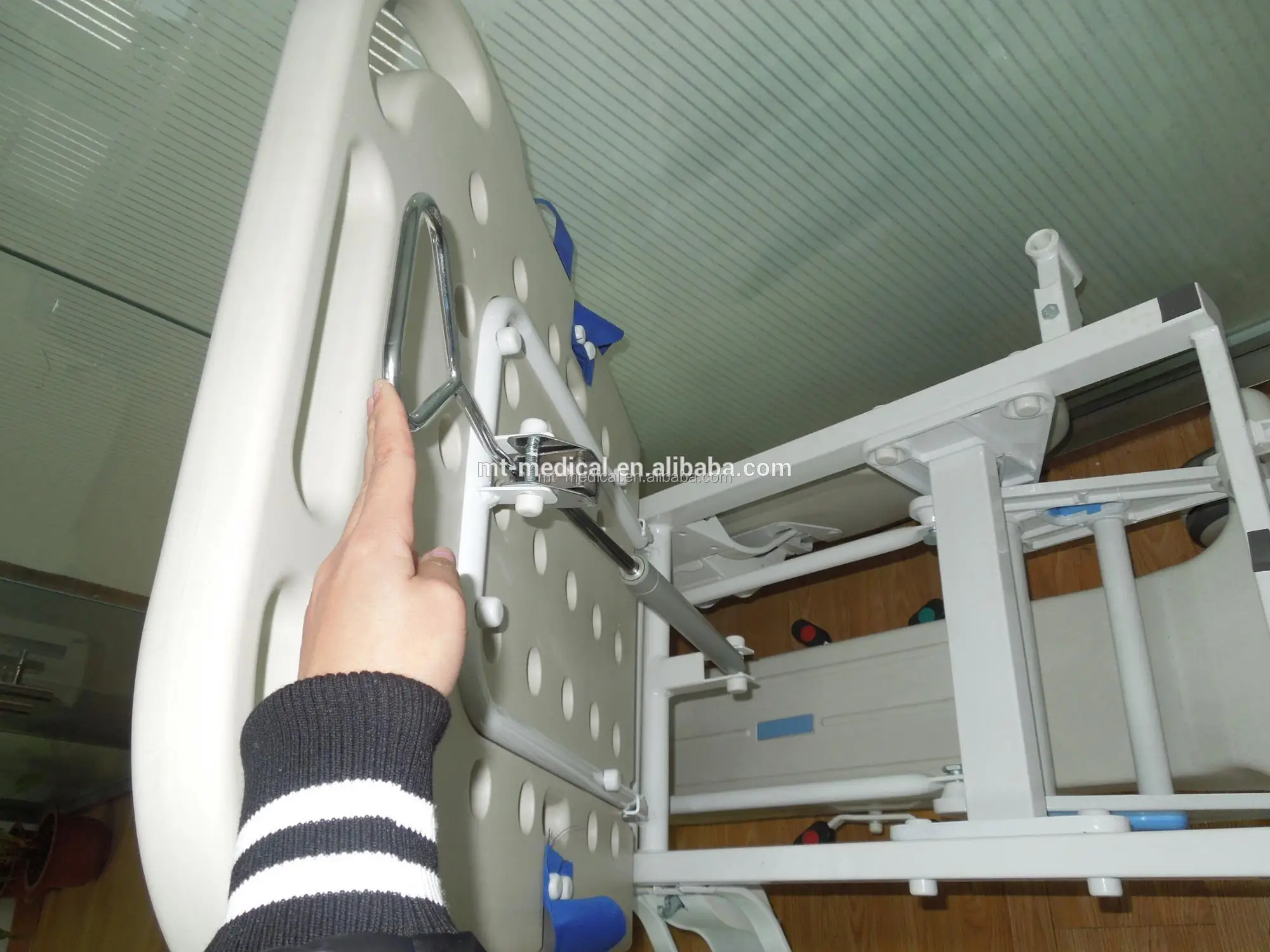 Hospital first-aid emergency patient transport stretcher