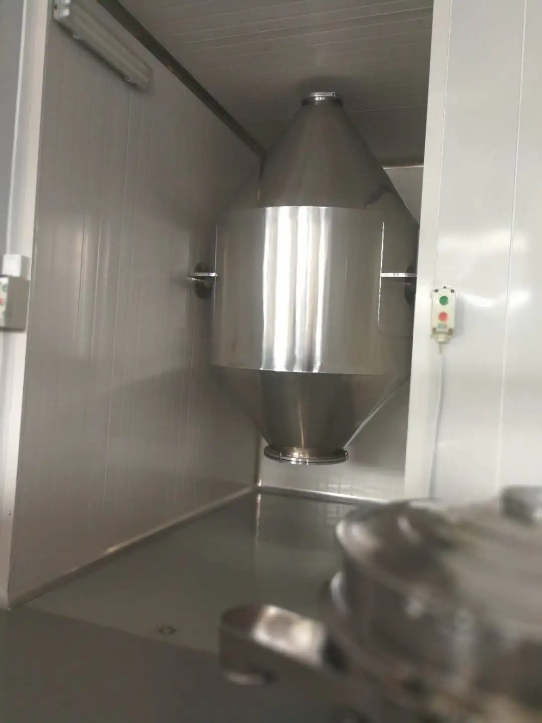 Blending machine-3.jpg