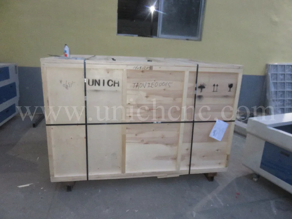 competitive price co2 laser cutting machine/3d laser glass engraving machine