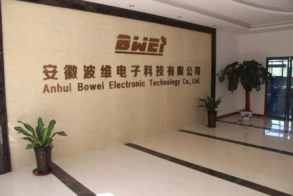 Factory  sustain Supply Universal C Band LNBF One Cable Solution