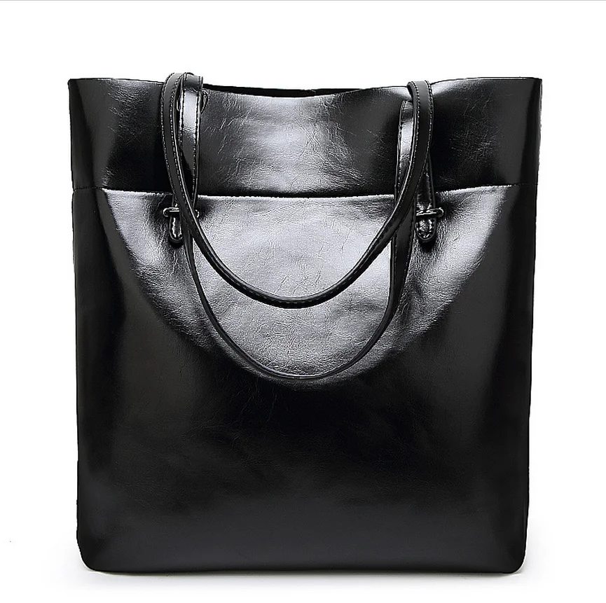 leather bag (1).png