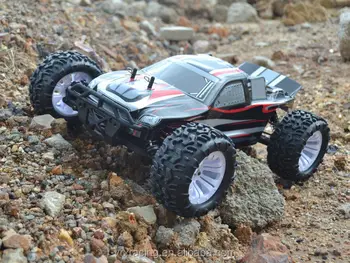 4 x 4 remote control truck