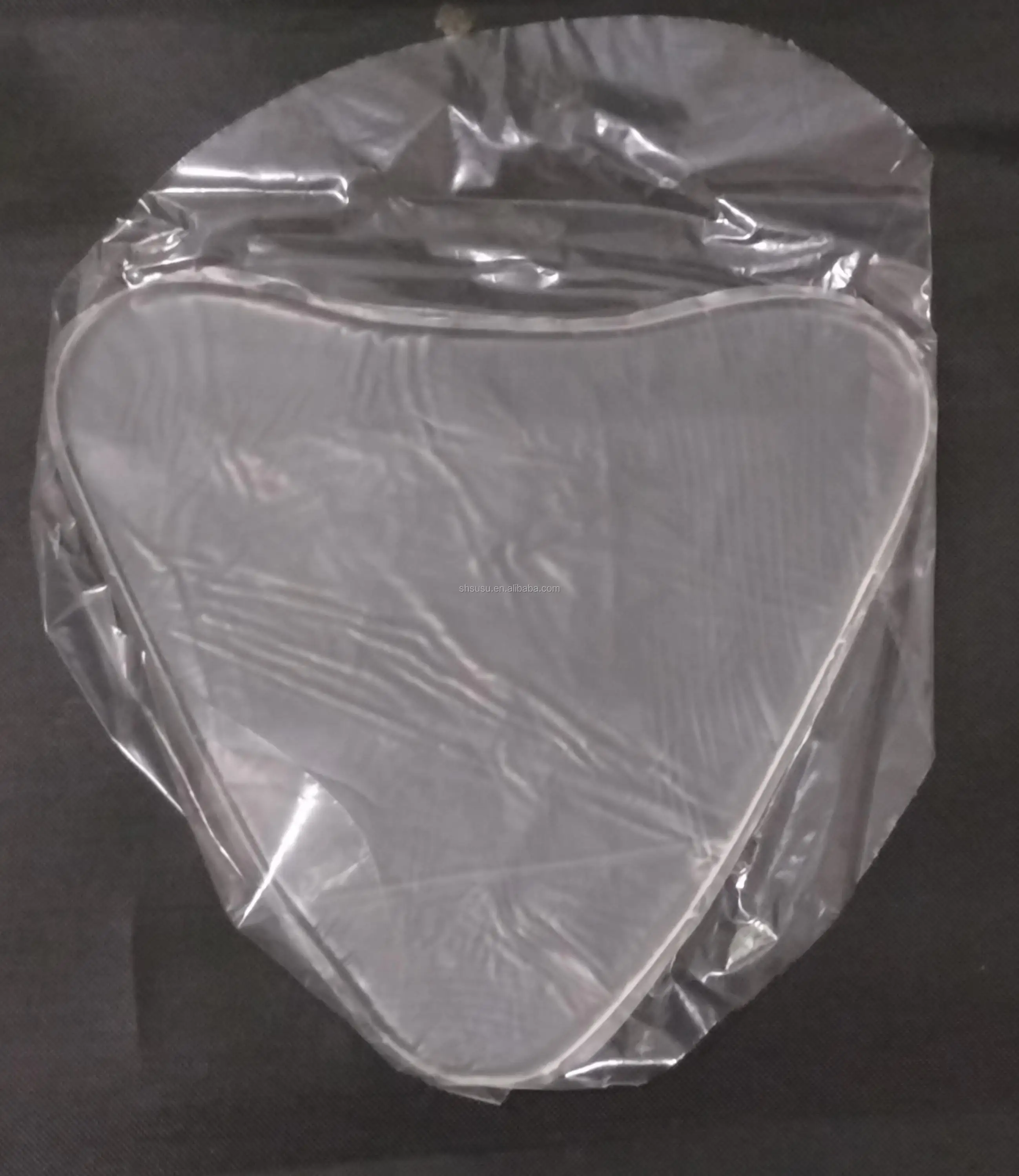 Self Setting Sticky Silicone Chest Pad For Both Women And Men Anti