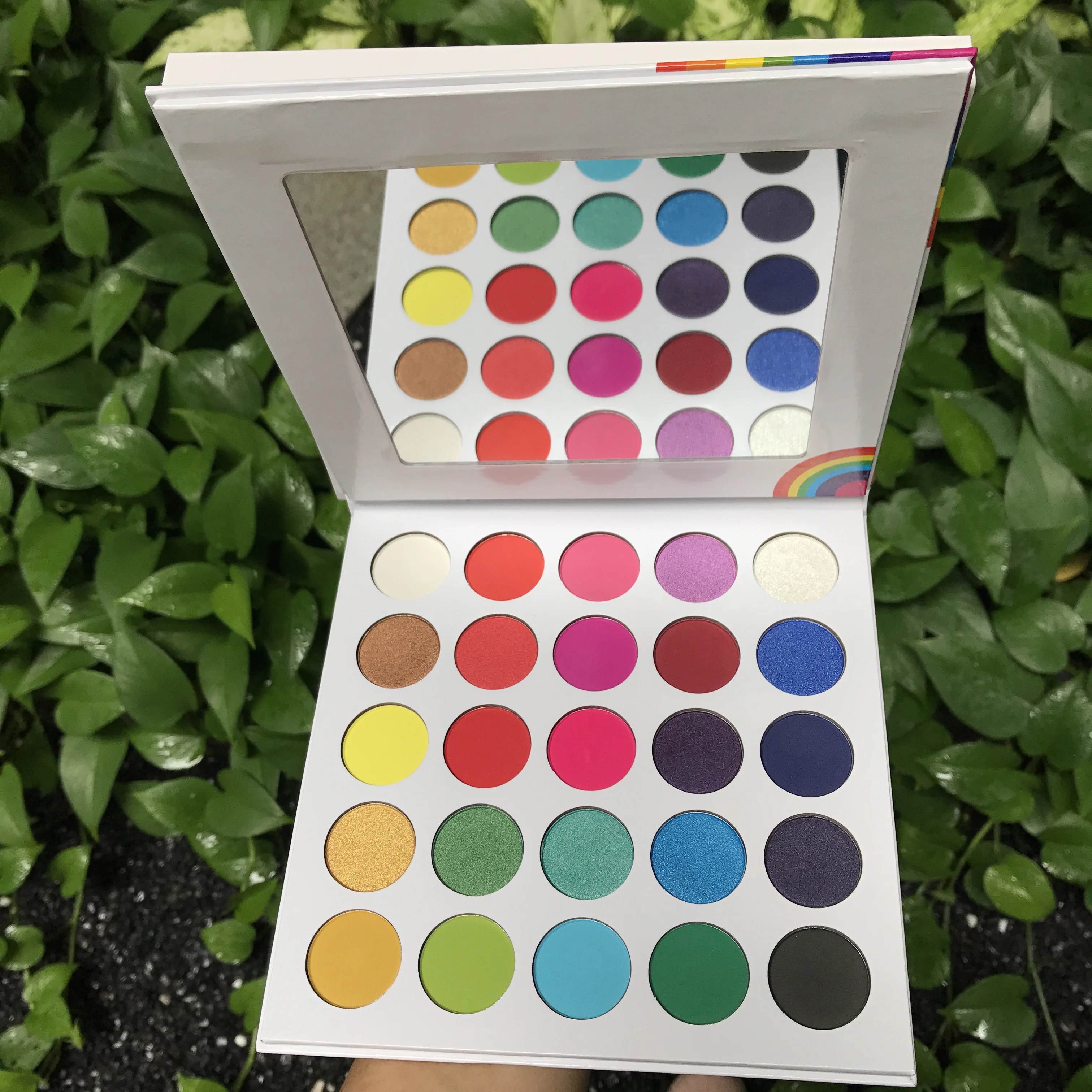 Colorful Palette Wholesale Price Rainbow 25 Colors Eyeshadow Palette