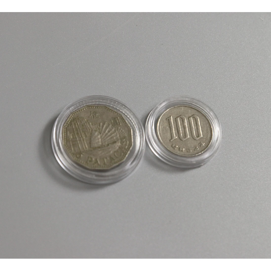 Cajas de Monedas de Plástico 100 UNIDS Transparente Plástico Cajas de Monedas Redondas Holder Cápsulas Contenedor para 27mm Monedas Conmemorativas Colección de Medallas Caja de Monedas
