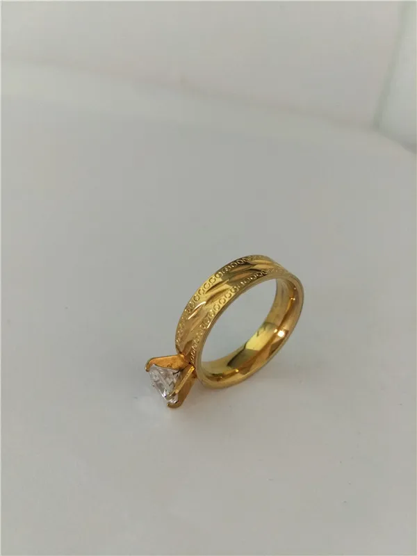 Top Grade 316l Stainless Steel Gold Plated Two Sides Knurling Artwork Large Cz Diamond Cutting