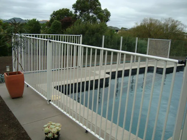 新到货免费维修临时铝儿童安全游泳池围栏 - buy 安