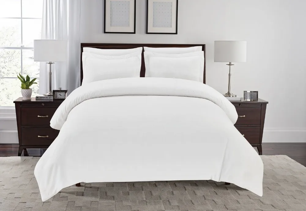 套套酒店白色 织物类型: 超细纤维织物 床上用品套装: 4 件 (1 件被套