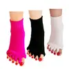 Wholesale Fashion cotton yoga socks sports non-slip dispensing toe socks with best quality