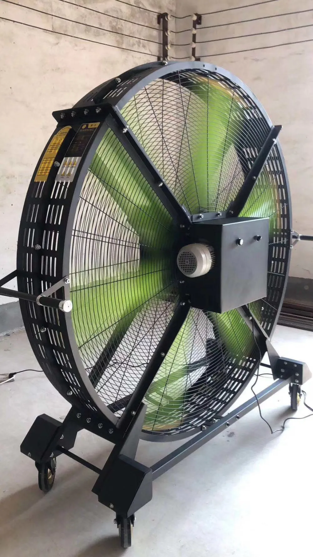 Big Industrial Mobile Fan On Floor For Gym Buy Gym Electric Floor Fan