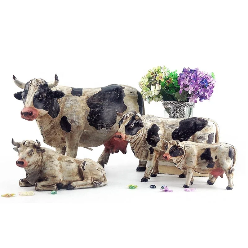 Painted Resin imitate Wood Craft Ornament Gift Animal Sculpture Cow Statue friesian dairy cows details