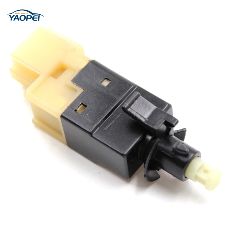 New 0105454409 For Mercedes W211 219 Brake Pedal Mounted Stop Light