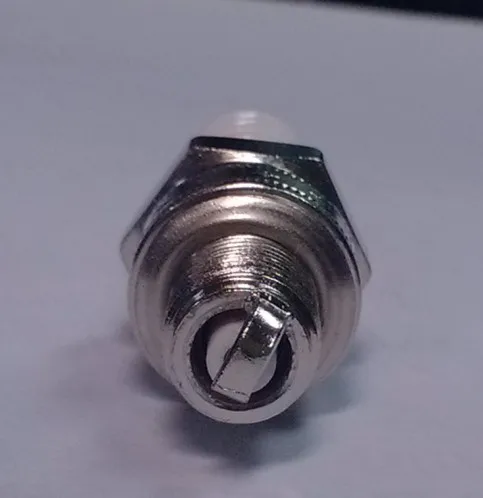 Hot selling A7TC B8RTC D7 D8TC Motorcycle Spark Plug